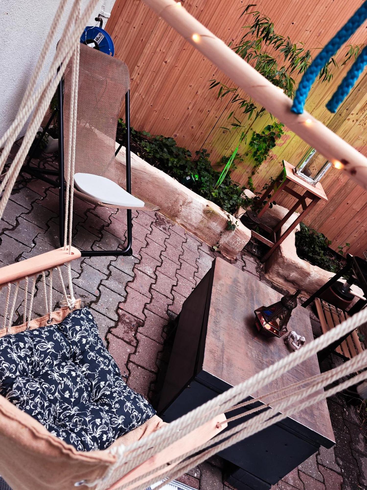 Vintage Room With Garden View บราติสลาวา ภายนอก รูปภาพ